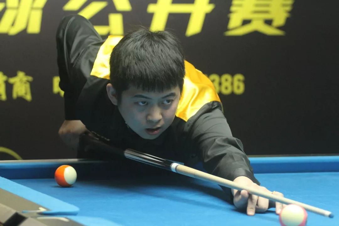 增添了一抹 增添了一抹