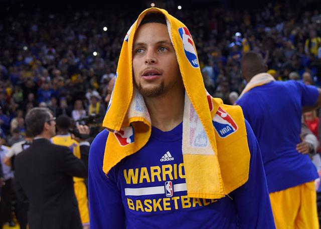 次将目光聚 次将目光聚