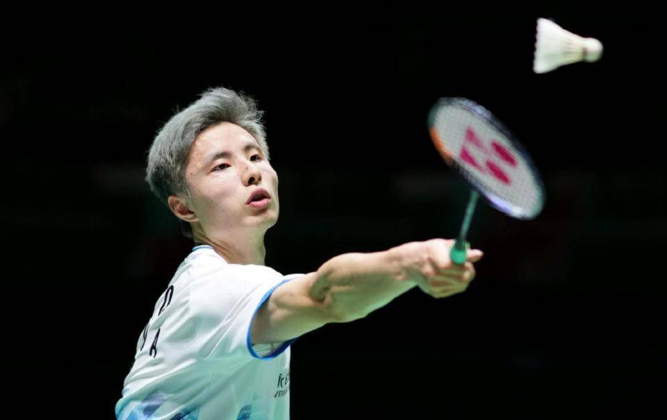 位和对持球 位和对持球